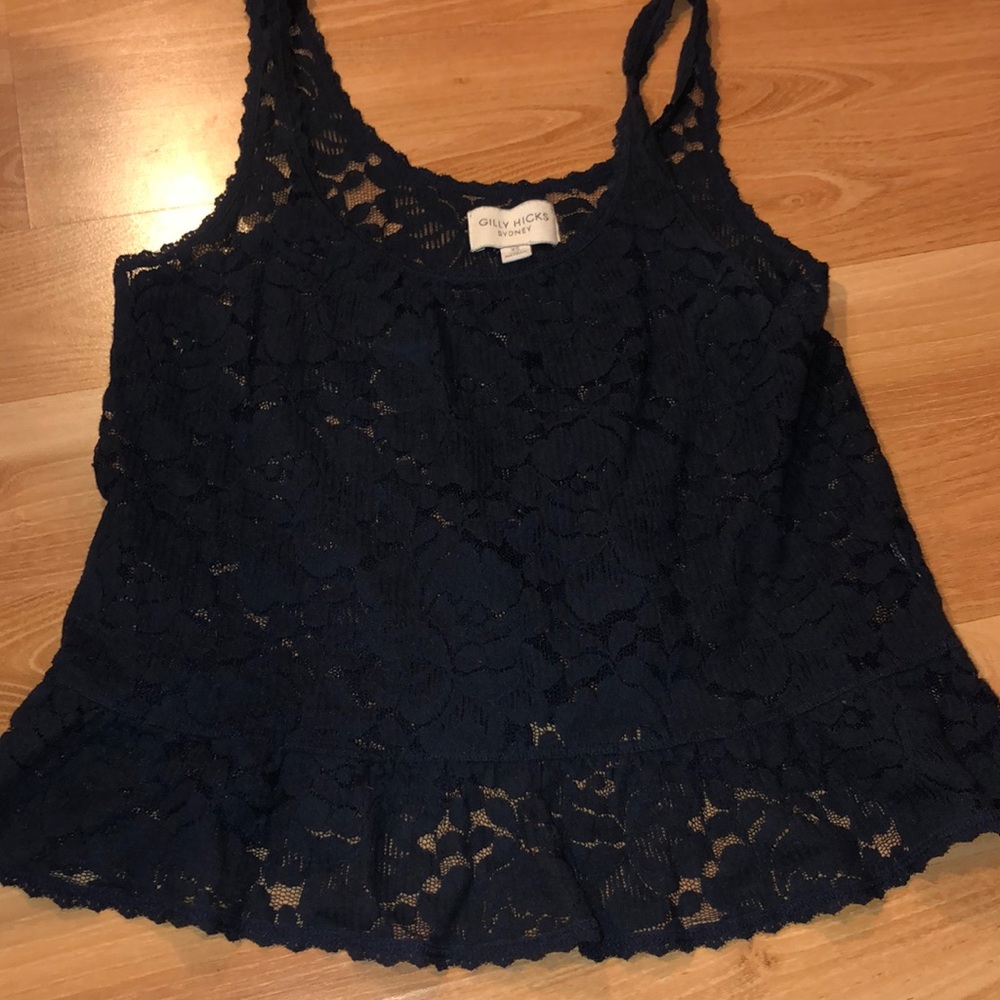 NAVY LACE GILLY HICKS TOP